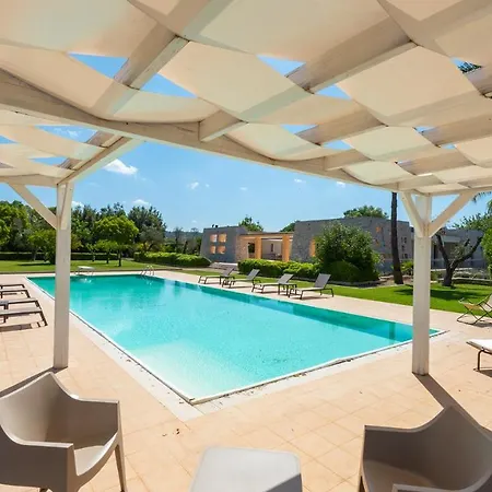 Villa Iride 10&2, Emma Villas
